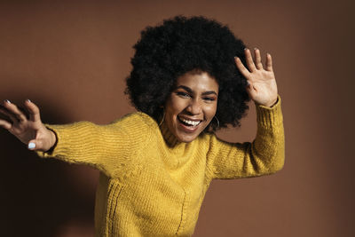 Portrait of a smiling young woman