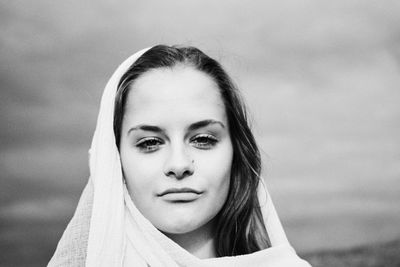 Portrait of beautiful young woman