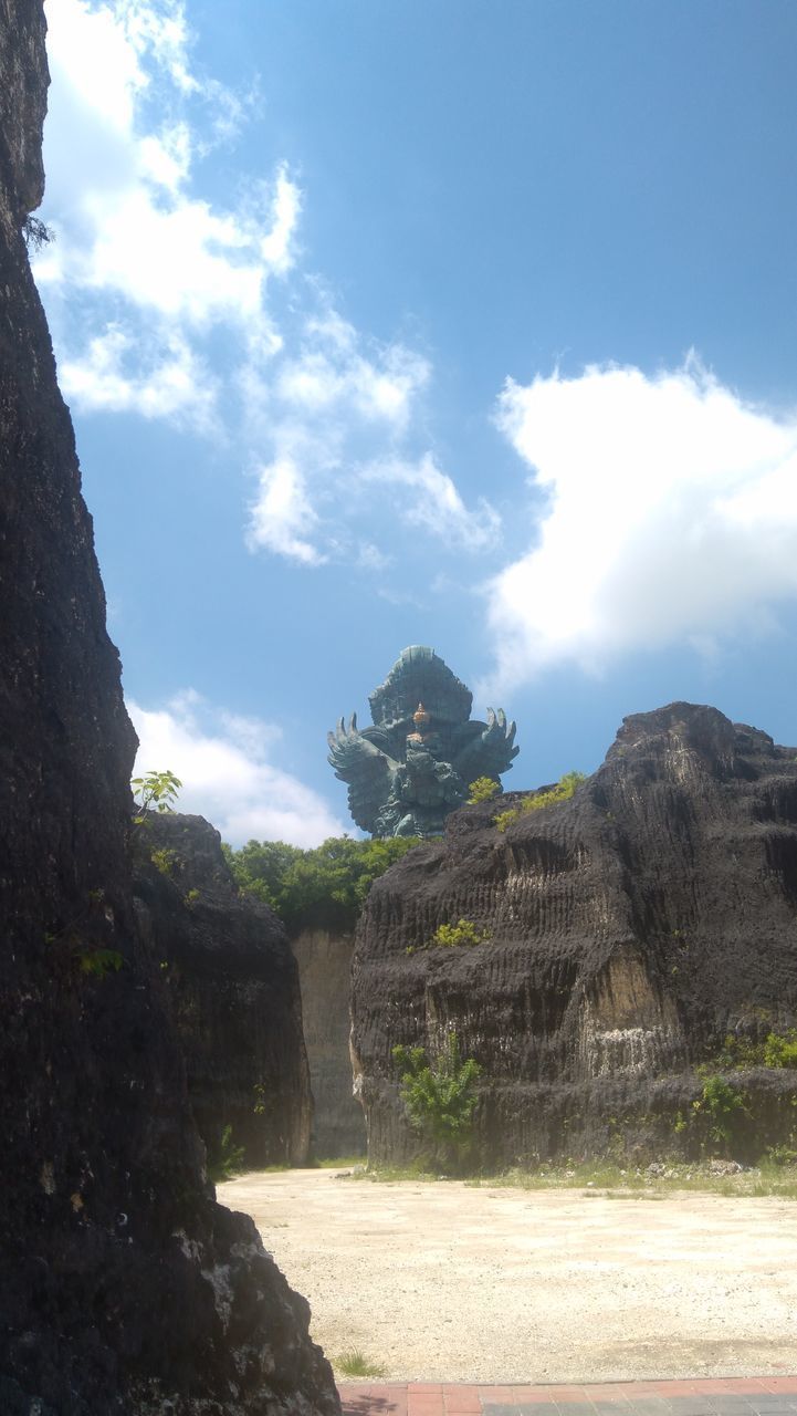 VIEW OF OLD RUINS