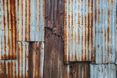 Full frame shot of old rusty corrugated iron