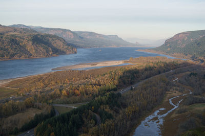 Landscape panorama at multnomah falls near portland, oregon, usa