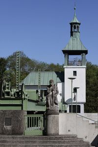 Statue against clear sky