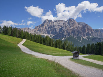 Scenery and mountains in the natural park of fanes-senes-braies in the italian alps mountains  italy