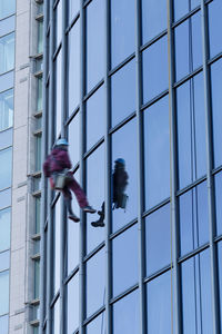 Scenery of madoka wiping work