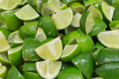 Full frame shot of lemon slices