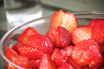 Close-up of chopped strawberries in bowl