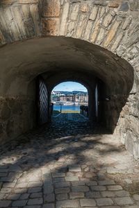 Walkway leading to tunnel