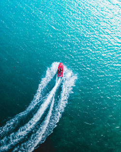 Puerto rico luquillo beach jetski sport. island adrenaline and fun rides in puerto rico ocean 