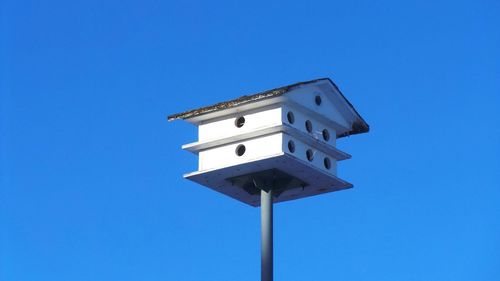 Birdhouse in the sky