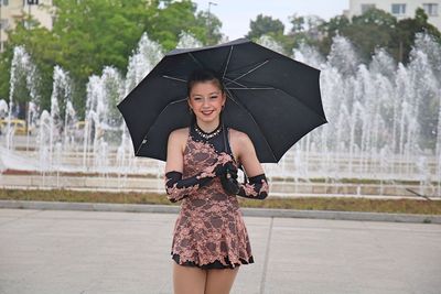 Skating in the rain - urban photo session