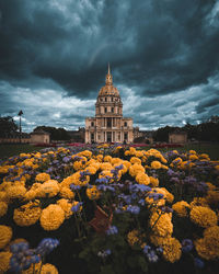 View of historic building against cloudy sky