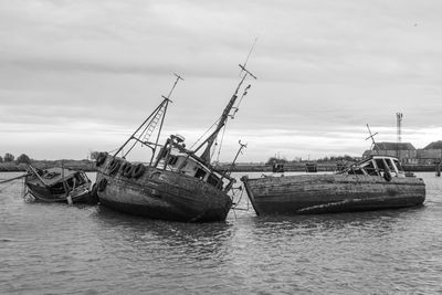 Sunken fishing boats, fleetwood harbour, uk