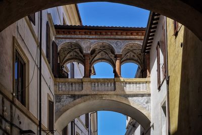 A lovely bridge between two buildings in spoleto