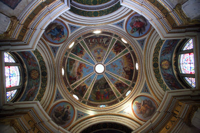 Low angle view of ceiling of building