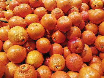 Full frame shot of oranges