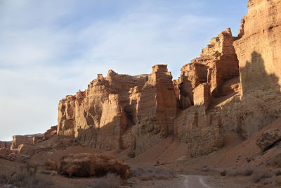 Distant view with relief walls in the sandy charyn canyon