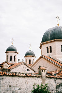 Buildings in city