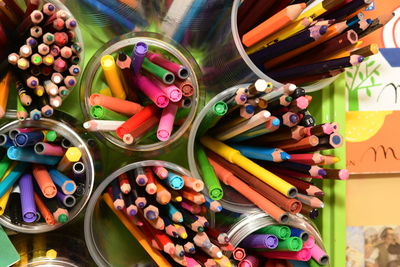 Pencils arrangement in colour and macro
