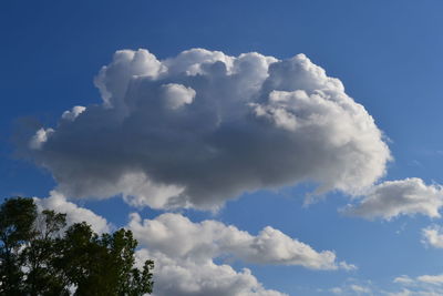 Low angle view of clouds in blue sky