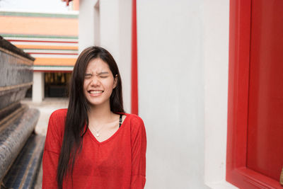 Portrait of a smiling young woman