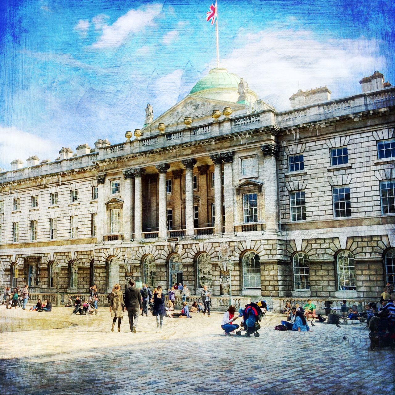 architecture, building exterior, built structure, large group of people, men, person, tourist, lifestyles, tourism, travel destinations, sky, leisure activity, famous place, travel, history, mixed age range, town square, facade, walking