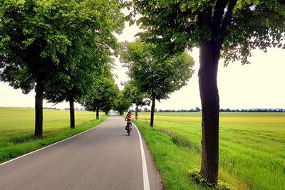 That's me, riding my e-bike for leisure activity 