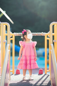 Children's mask wear in covid-19 playgrounds in korea