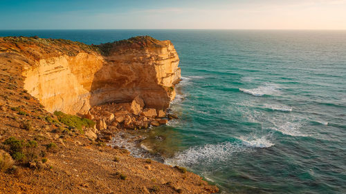 Rough coastline at the twelve apostles - great ocean road - australia