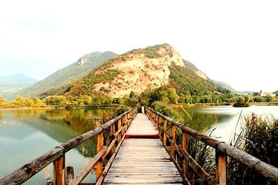 Footbridge over lake