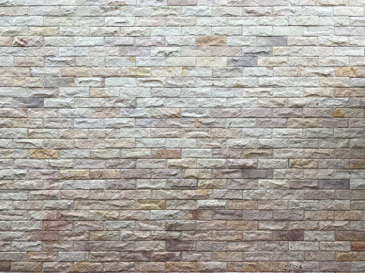 FULL FRAME SHOT OF WEATHERED WALL