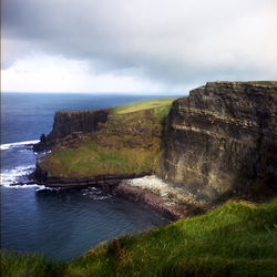 Scenic view of sea against sky, cliffs of moher