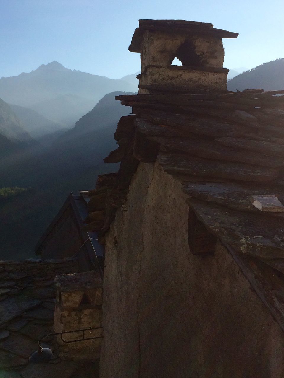 VIEW OF OLD RUINS