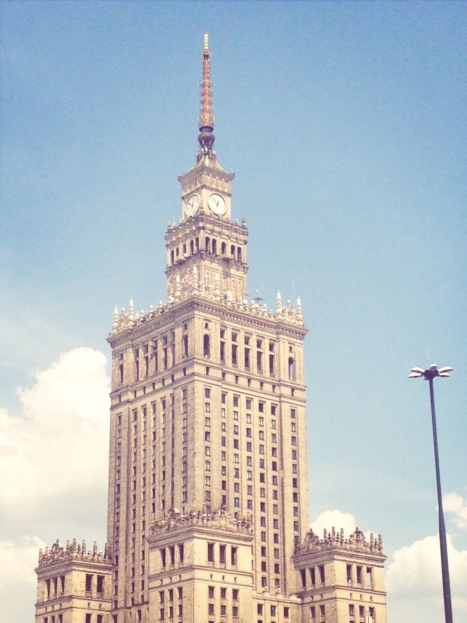 architecture, building exterior, low angle view, built structure, famous place, tower, clear sky, travel destinations, tourism, travel, international landmark, blue, tall - high, history, capital cities, sky, city, day, outdoors, high section