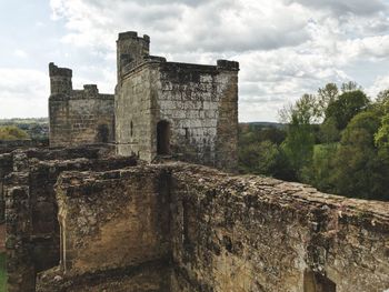 Old ruins against sky