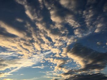 Low angle view of cloudy sky