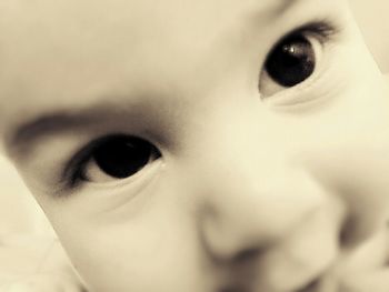 Close-up portrait of young woman