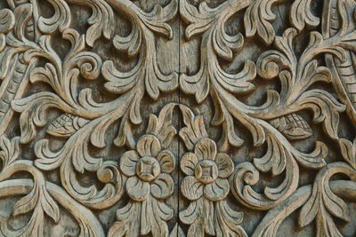 Full frame shot of sculpture in temple