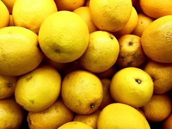 Full frame shot of oranges in market