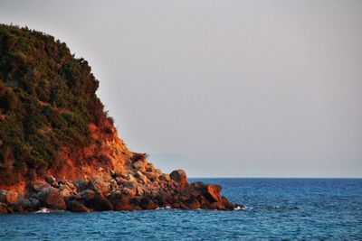 Scenic view of sea against clear sky
