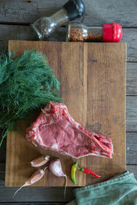 Close-up of chopped vegetables on cutting board