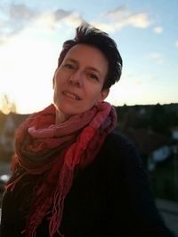 Portrait of a smiling young woman in winter