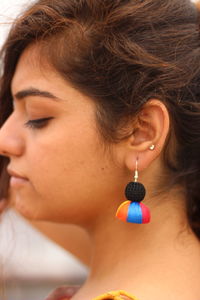 Close-up portrait of young woman