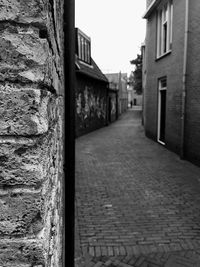 Narrow alley in city