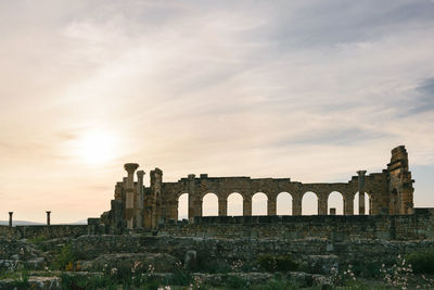 View of old ruin building against sky