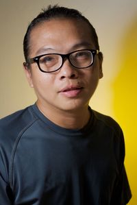 Portrait of young man wearing eyeglasses