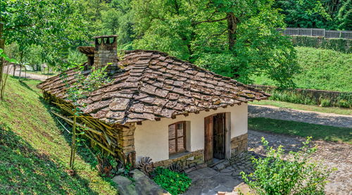 Etar architectural ethnographic complex in bulgaria on a sunny summer day. big size panoramic photo.