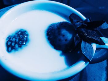 Close-up of raspberries in bowl