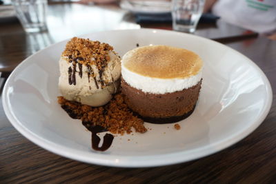 Close-up of cake in plate on table