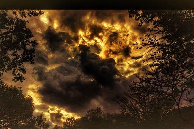 Low angle view of cloudy sky