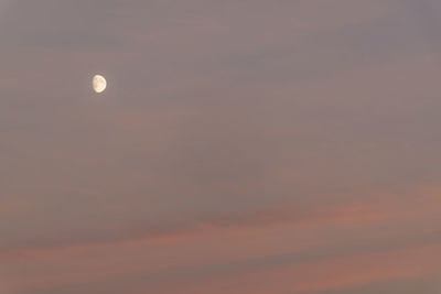 Scenic view of moon in sky